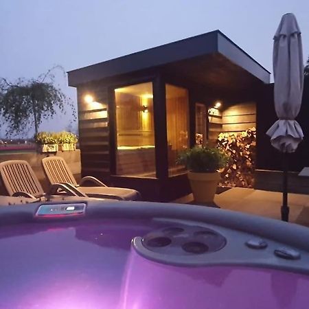 Wellness Lodge Ruigenhoek 13A - Sauna, Jacuzzi ! De Zilk ภายนอก รูปภาพ